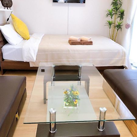 Terracerin Yn22 Apartment Tomigusuku Bagian luar foto
